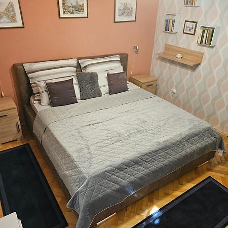 Habos Isler Apartman 16 Солнок Екстериор снимка